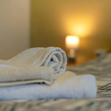 Immerso Nel Apartmán Lanzo dʼIntelvi
